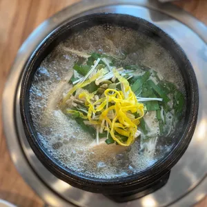황제능이버섯백숙 사진