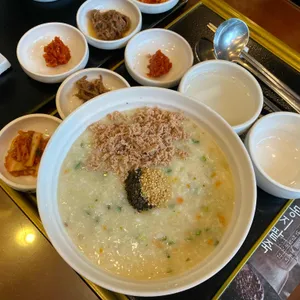 본죽 사진