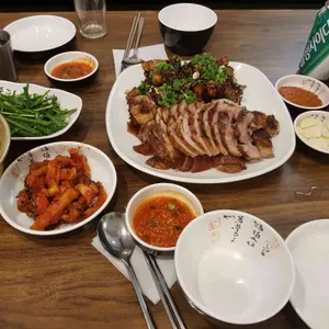 성내족발 사진
