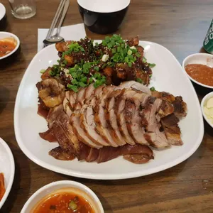 성내족발 사진