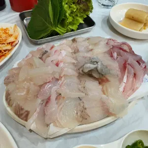 첫회 리뷰 사진
