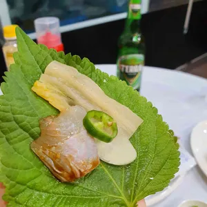 첫회 리뷰 사진