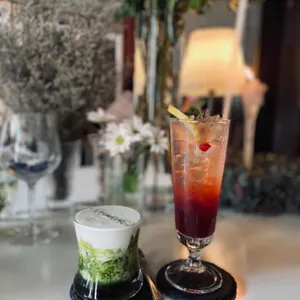 스펙터 리뷰 사진