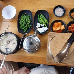 더도이 종가집 돼지국밥 리뷰 사진