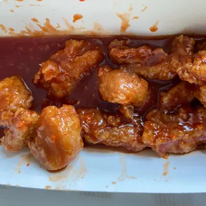 네네치킨 사진