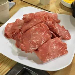 황소 유황오리 사진