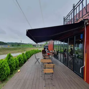 ASPHALT COFFEE 리뷰 사진
