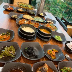 뜰안에밥상 사진