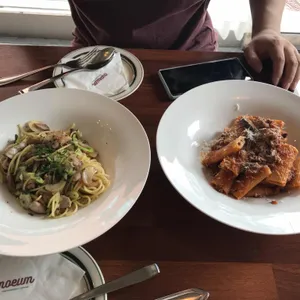 모음 리뷰 사진