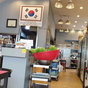 솔방울매운족발 리뷰 사진