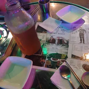 꿀밤 사진