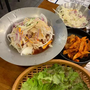 이공족발 사진
