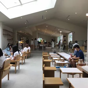 퍼베이드 리뷰 사진