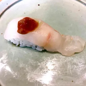 스시 윤 사진