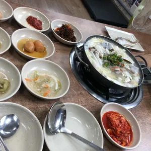 원조뚝배기식당 리뷰 사진