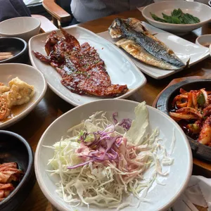 좋구먼반상율동점 리뷰 사진