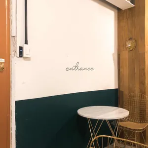 엔트런스 리뷰 사진