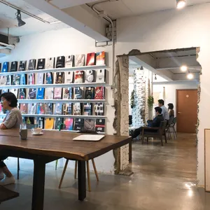 엔트런스 리뷰 사진