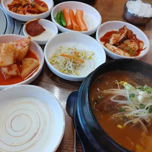 뼈다귀천국 사진