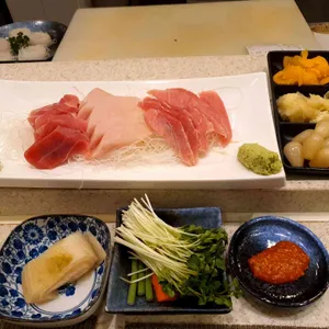 이춘복 참치 사진