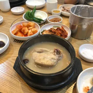 지호한방삼계탕 사진