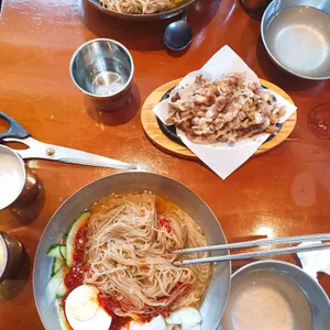 산까치냉면 사진