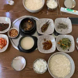 뚱할머니순두부 사진