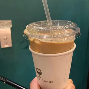 꼬르소산도 사진