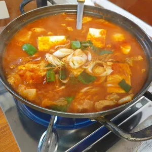 산골토종돼지볶음찌개전문 사진
