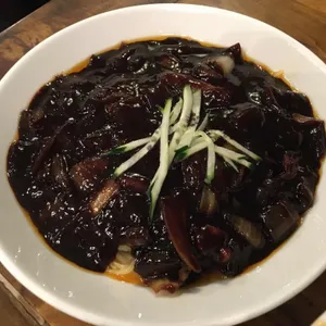 팔선생 사진
