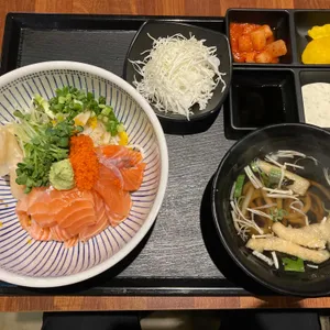 토모니 사진