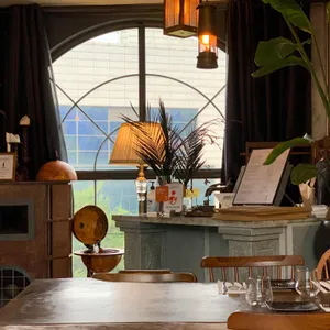 몽크스부처 리뷰 사진