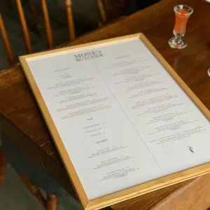 몽크스부처 리뷰 사진