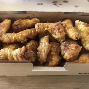교촌치킨 사진