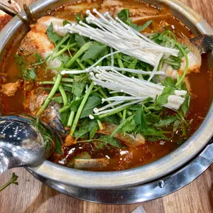 탐나종합어시장 사진
