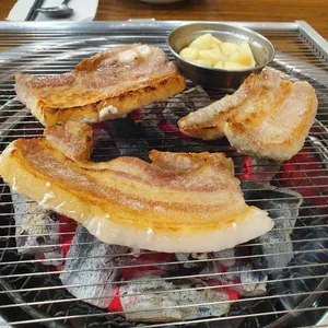 다릿골소나무 사진