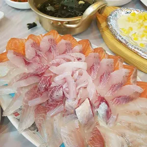 가족도매횟집 사진