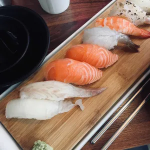 스시이에 사진