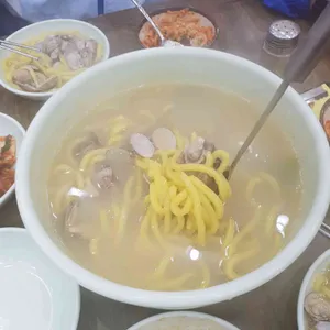 황도바지락칼국수 사진