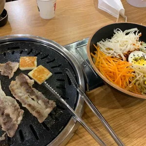 이차돌 사진