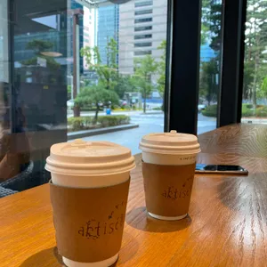아티제 리뷰 사진