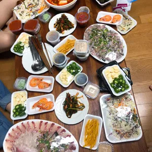 푸짐한횟집 사진