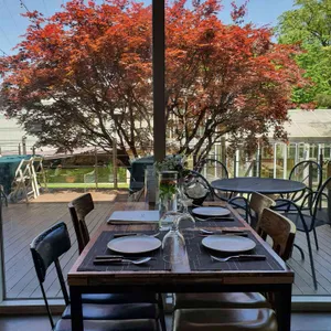 르한스 리뷰 사진