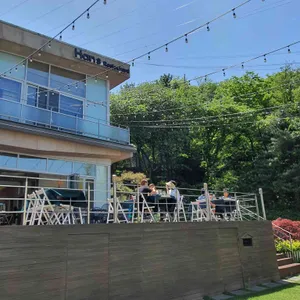 르한스 리뷰 사진