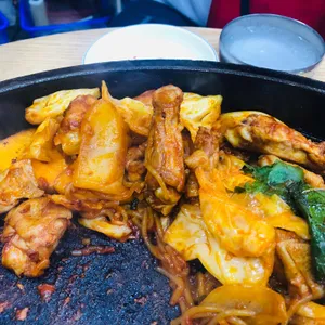 전통춘천닭갈비 사진