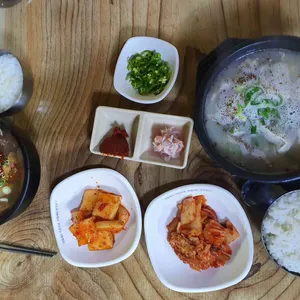 두꺼비 국밥집 사진
