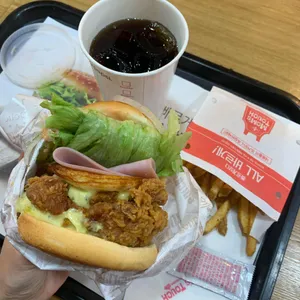 맘스터치 사진