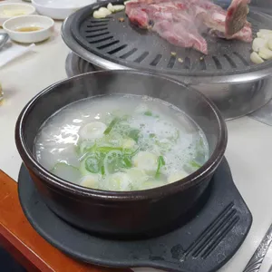 한성옥 사진