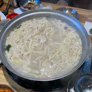 미솜해물손칼국수 사진