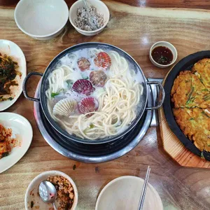가리비칼국수 사진